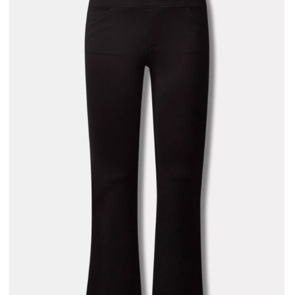 Torrid NWT size 4 Pocket Pixie Flare Studio Luxe Ponte High-Rise Pant - Picture 4 of 9